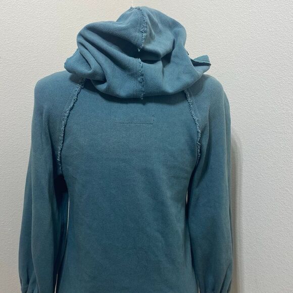 Free People Women's Green Hoodie Size Medium - Picture 7 of 9